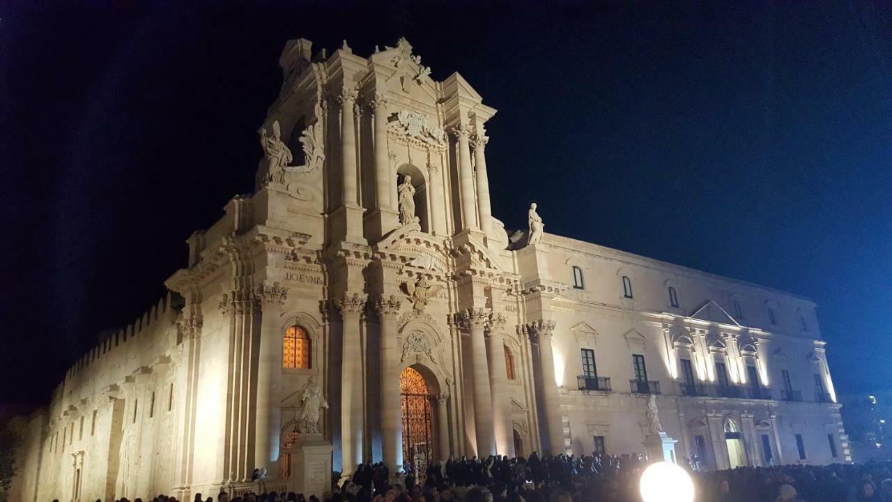 Il Nido Di Diana In Ortigia Apartment Syracuse Luaran gambar